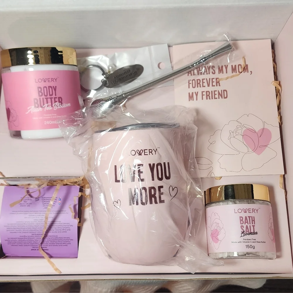 Lovery Pink Face Mask
